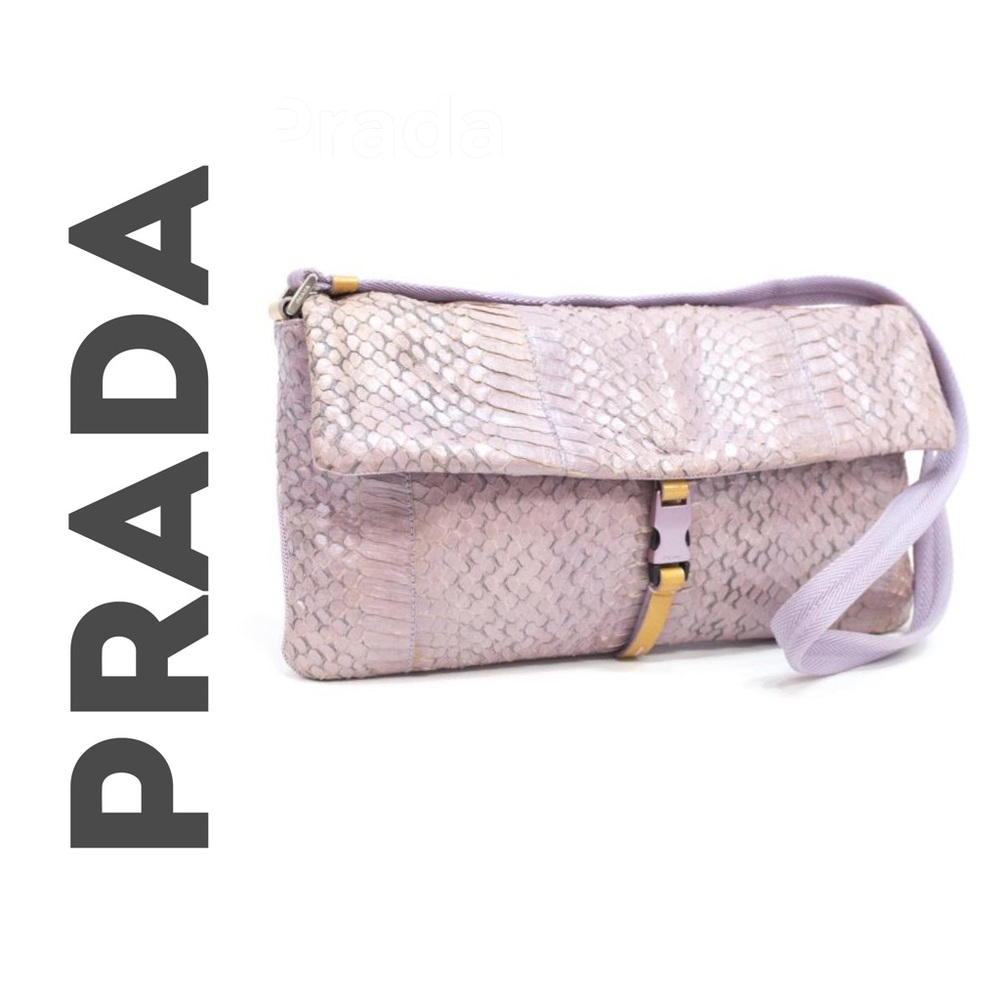 💞Prada shoulder bag purple snake skin leather 💯